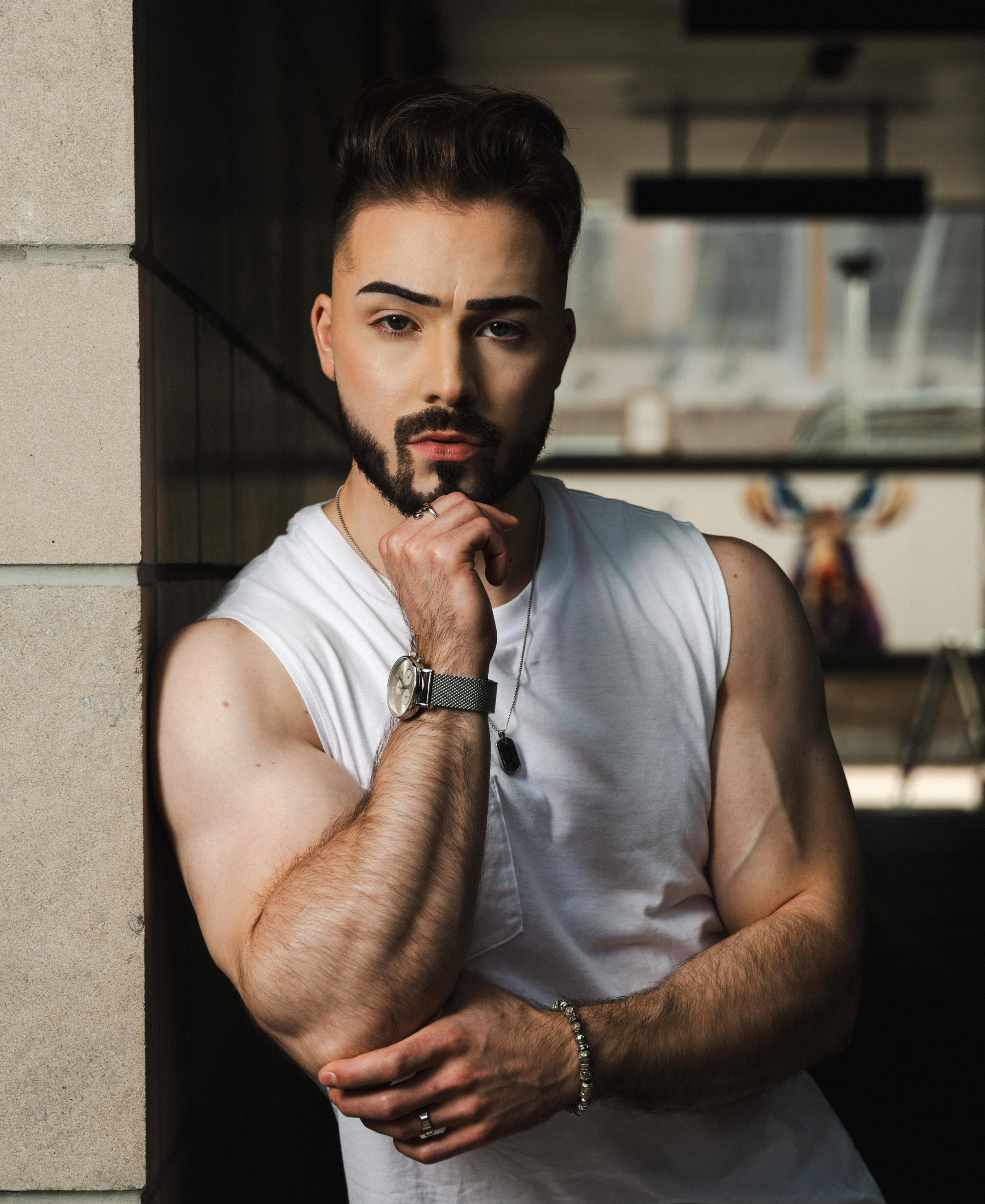 Alex Hazan mannequin commercial bilingue Montréal
